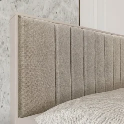 Garnero Arredamenti Letto matrimoniale oversize 180x200cm imbottito con contenitore beige Emporio Outlet