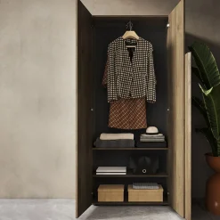 Garnero Arredamenti Mobile multiuso ingresso 78x187h cm appendiabiti rovere scuro Alvarez Outlet