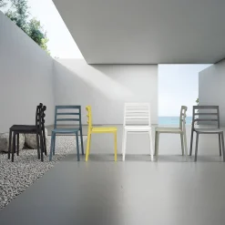 Garnero Arredamenti Sedia da pranzo impilabile moderna in polipropilene blu Nature Azzurro